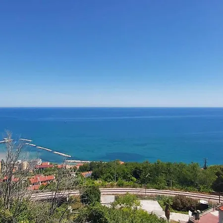 La Casetta Del Castello Hébergement de vacances *